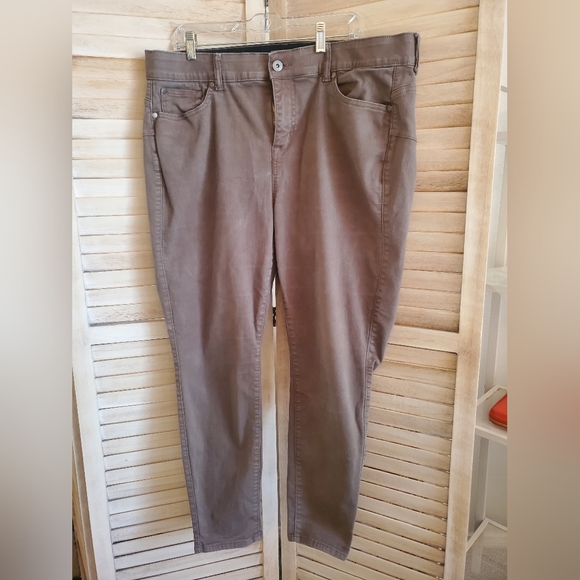 torrid Denim - Torrid Bombshell Skinny Super Soft 20R Womens Plus Size Brown Jeans